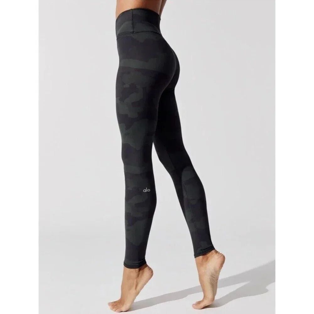 Alo Yoga High Waist Camp Vapor Leggings Black Green Camouflage Athletic Pants XS